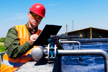 El tratamiento de aguas está entre los negocios de Veolia. Qué hacer con esta acción.